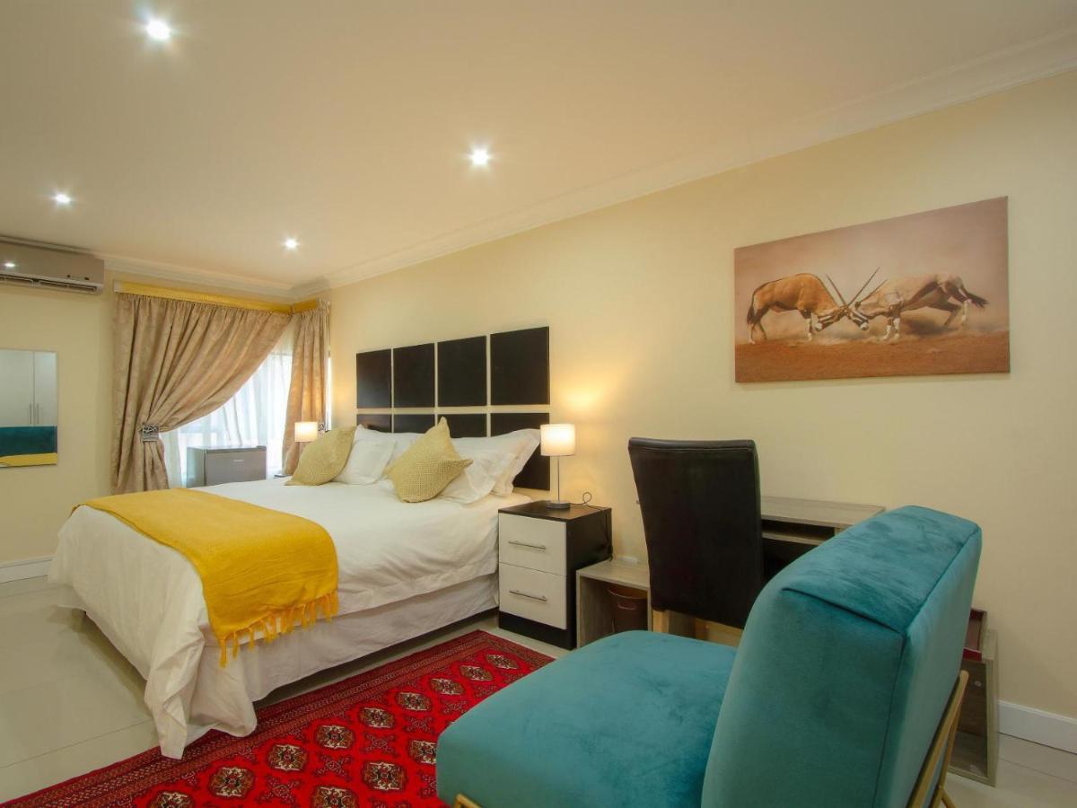 Royal Hills Lodge And Spa Thohoyandou Bagian luar foto